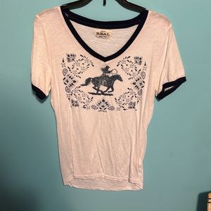 Graphic tee